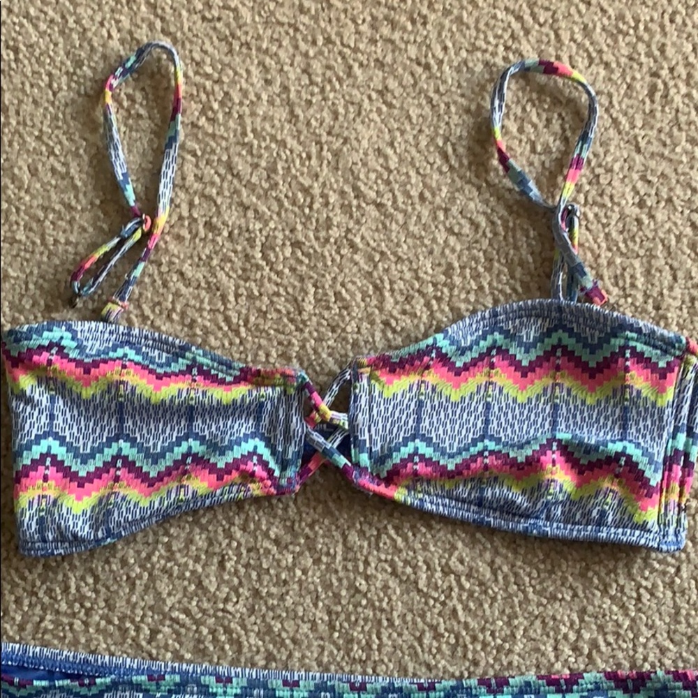 Roxy Bikini - Picture 5 of 5